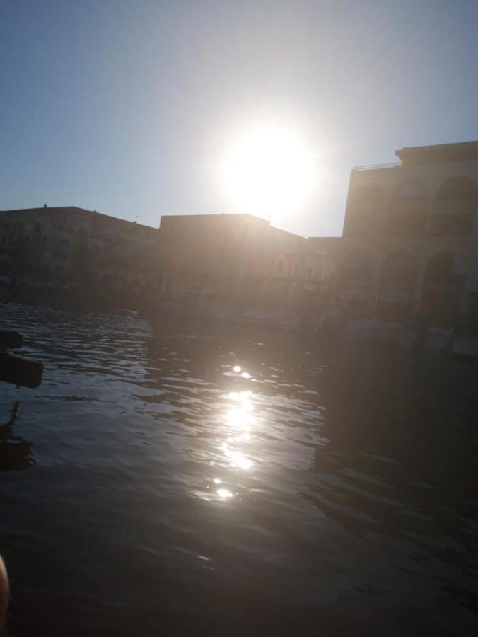 Magnifique Appart Marina Proche Plage Avec Parking Sète Exteriör bild